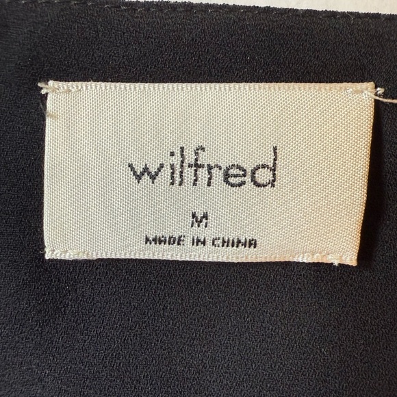 Wilfred Wistful Blouse Black Sheer Long Sleeves Smocked Surplice Size Medium EUC - Picture 6 of 10